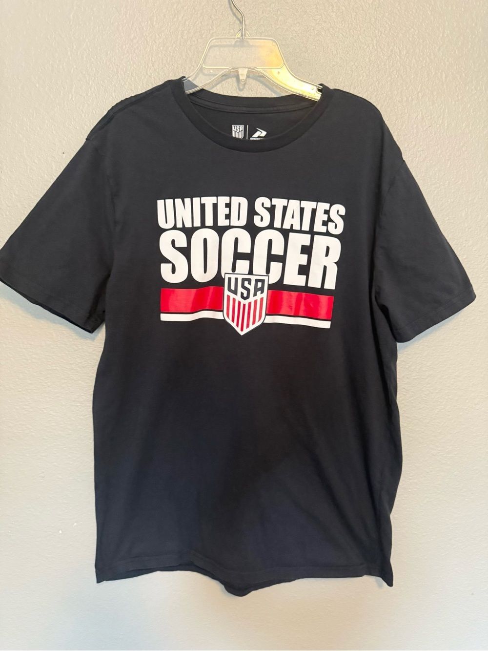 Men's U.S. Soccer Federation Graphic T-Shirt – Navy, Size L, Officially Licensed